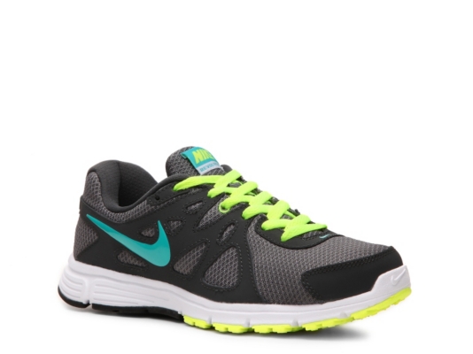 nike revolution 2 womens