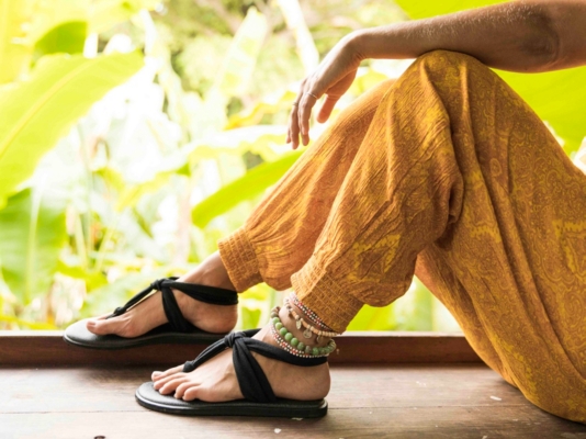 sanuk slingback sandals