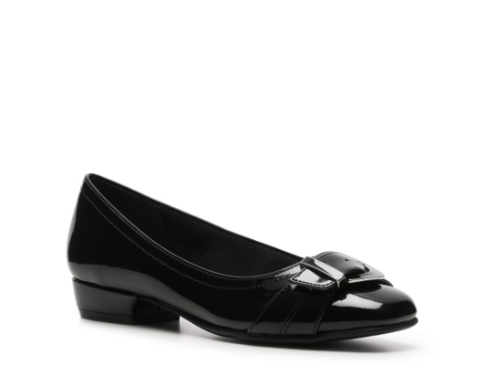 dsw black pointed flats