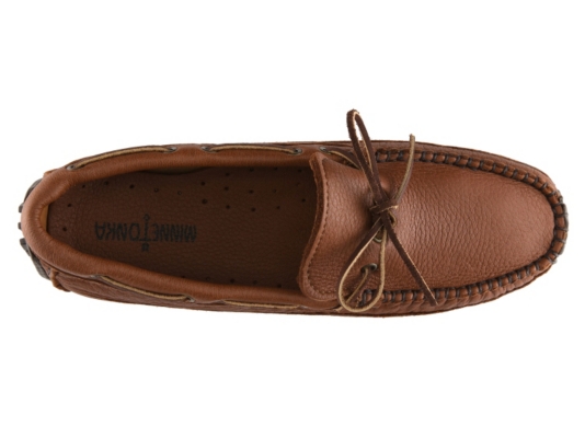 Minnetonka Weekend Loafer Men's Shoes | DSW