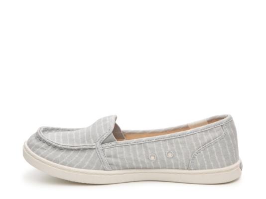 roxy flat bottom shoes uk