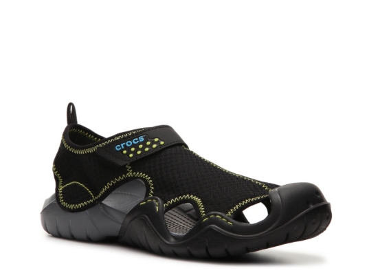 dsw men crocs