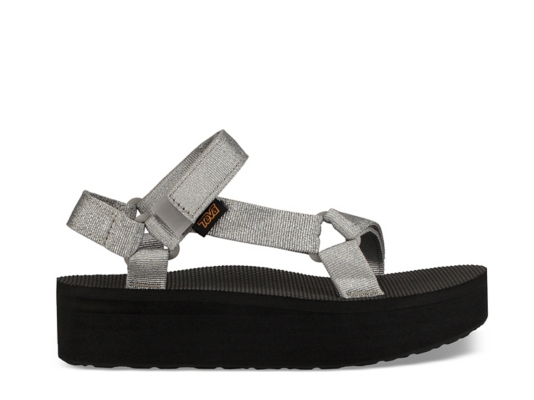 black flatform tevas