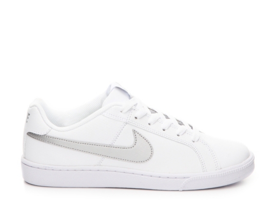 nike women's court royale shoes