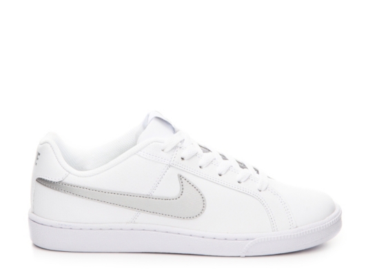 nike women's court royale shoes