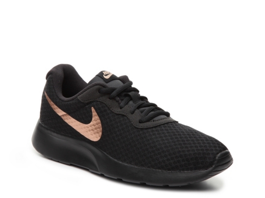 black and rose gold nike tanjun