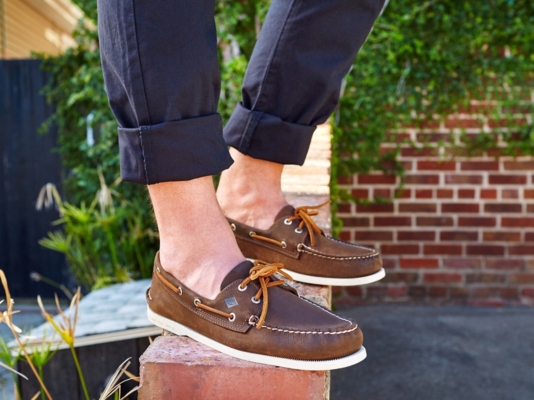 2 eye boat shoes