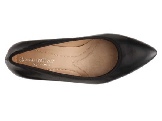 naturalizer oden pump