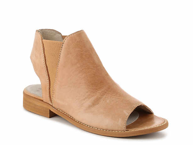 Musse & Cloud Shoes, Boots, Sandals, Handbags and More | DSW