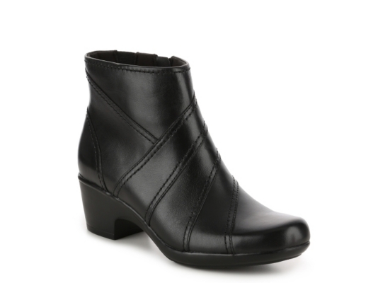 dsw clarks booties