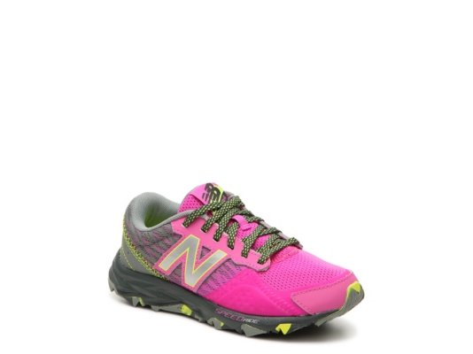 dsw trail running shoes