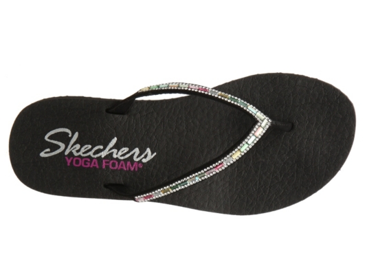 skechers yoga foam flip flops black