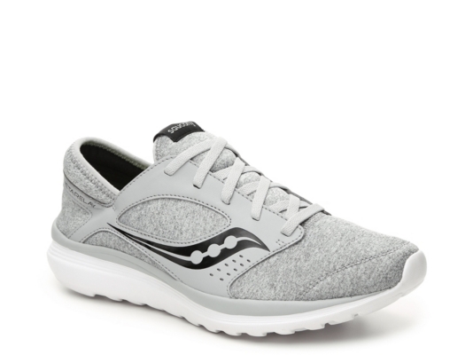 saucony kineta relay dsw