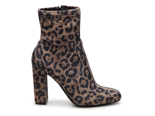 steve madden aquarius bootie