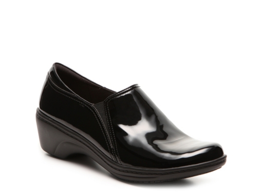 clarks marie sail slip on