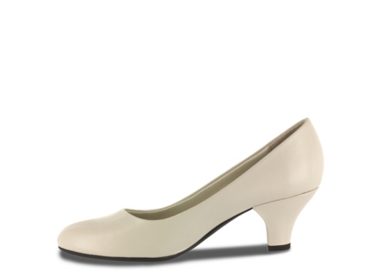 Easy Street Fabulous Pump Women's Shoes DSW