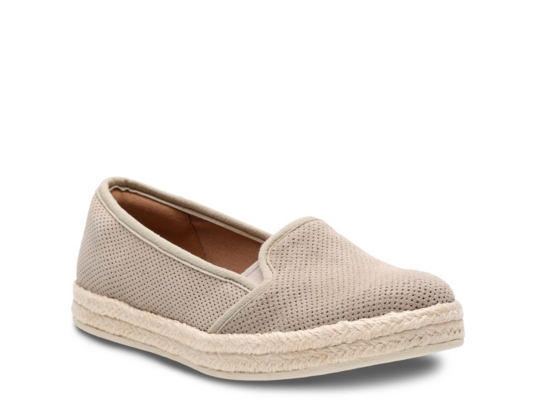 dsw clarks flats