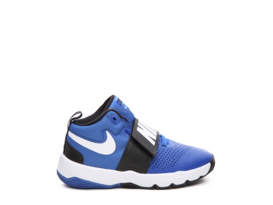 nike team hustle d8 sneaker