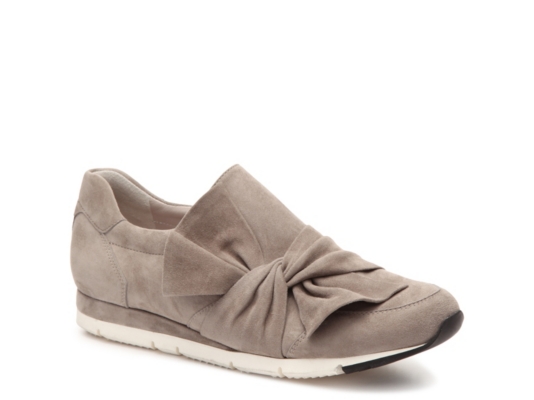 bow slip on sneakers