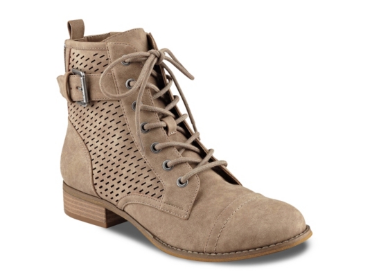 dsw combat boots women's