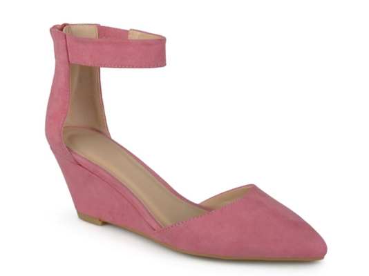 journee collection kova wedge pump