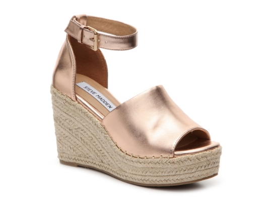 gold wedges dsw