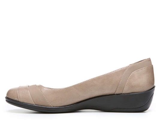 LifeStride Indeed Wedge Pump Women's Shoes | DSW