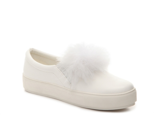  Pom Pom Sneaker