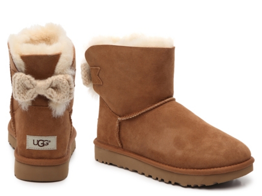 ugg short zip bootie