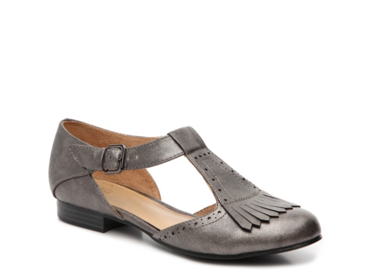 dsw flats for ladies
