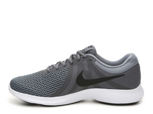 nike revolution running shoe review