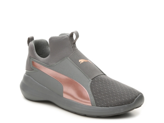 puma slip ons 36 women