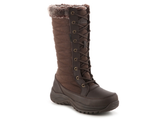 wide snow boot