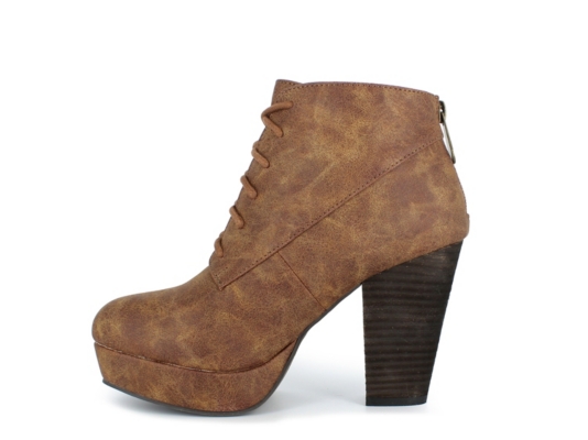Daisy Fuentes Heidi Bootie Women�s Shoes DSW