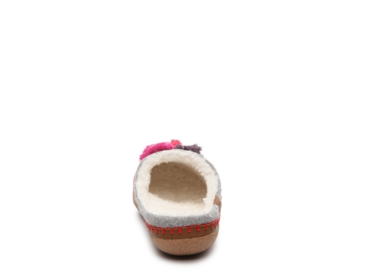 toms tassel slippers