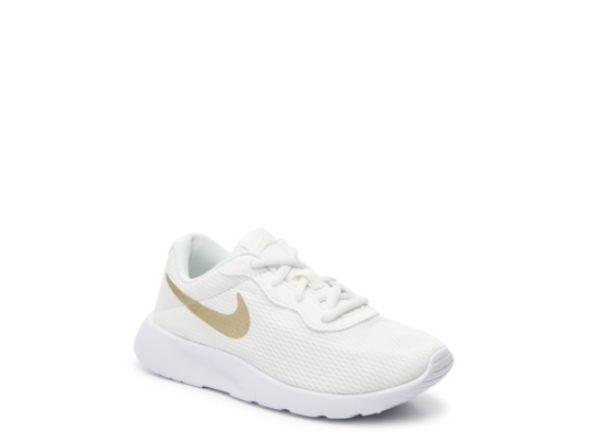 dsw nike tanjun