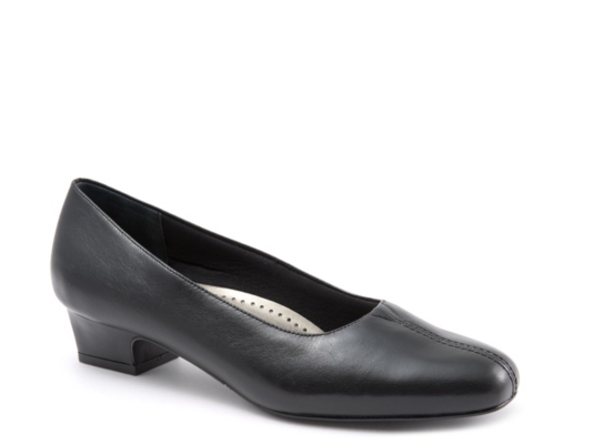 Trotters Doris Pump Women's Shoes | DSW