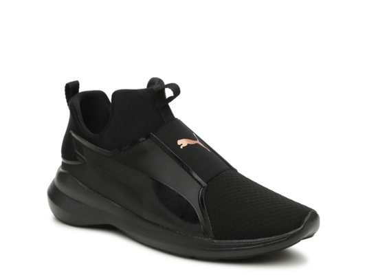 slip on training shoes