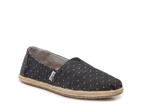 ugg ansley suede moccasin slippers chestnut