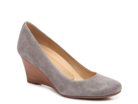 dsw wedge pumps