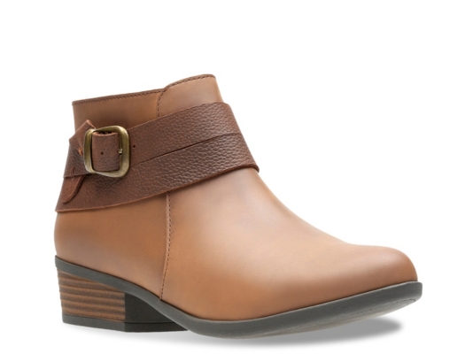 clarks addiy cora boots