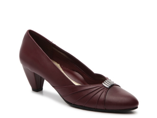 Soft Style Dee Pump Women's Shoes DSW