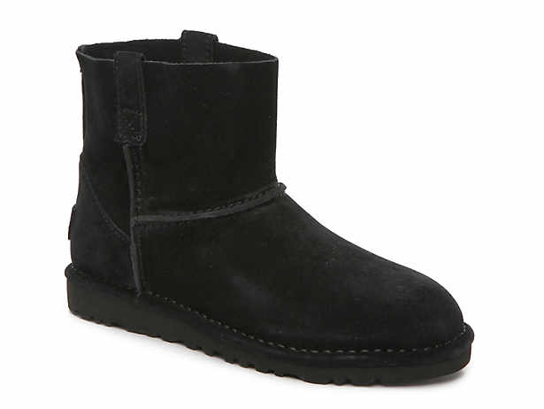 UGG Boots, Slippers & Moccasins | Free Shipping | DSW