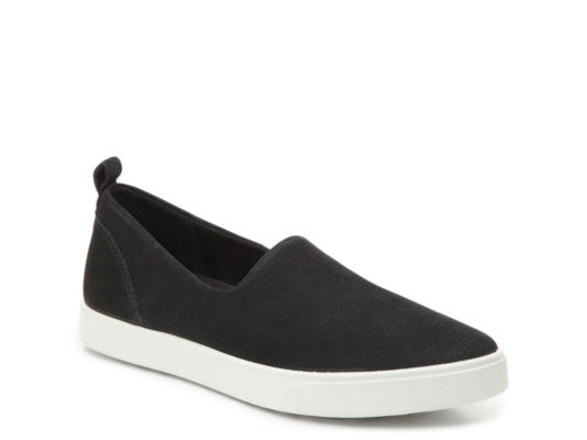 ecco women's gillian casual slip on sneaker