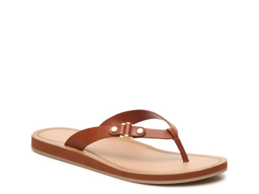 dsw nike flip flops