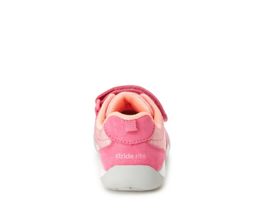 stride rite avery sneaker