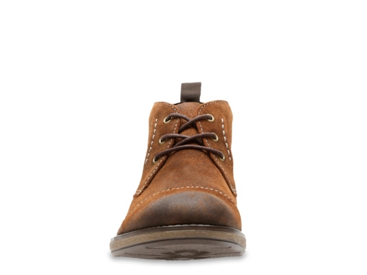 clarks hinman mid chukka boot