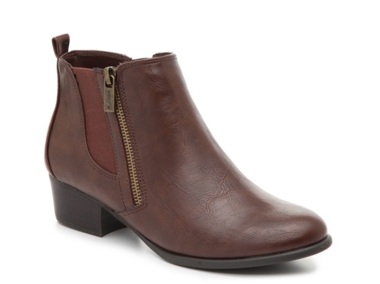 Women's Wide & Extra Wide Shoes | DSW