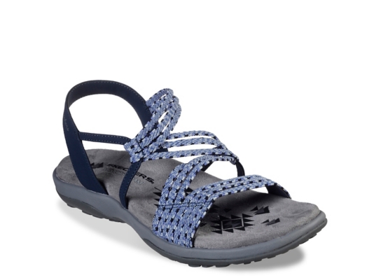 slim width sandals