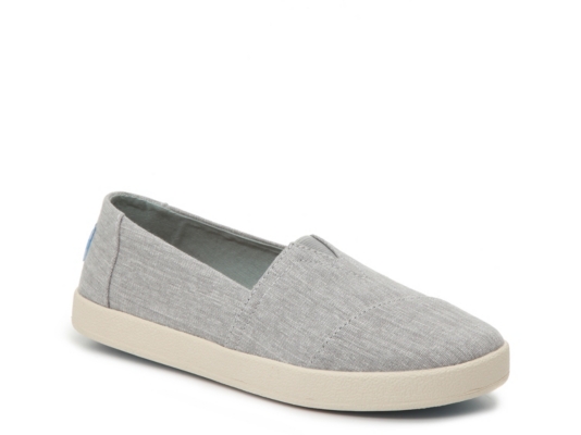 toms avalon slip on